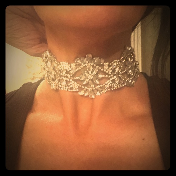 Necklace - Picture 1 of 3